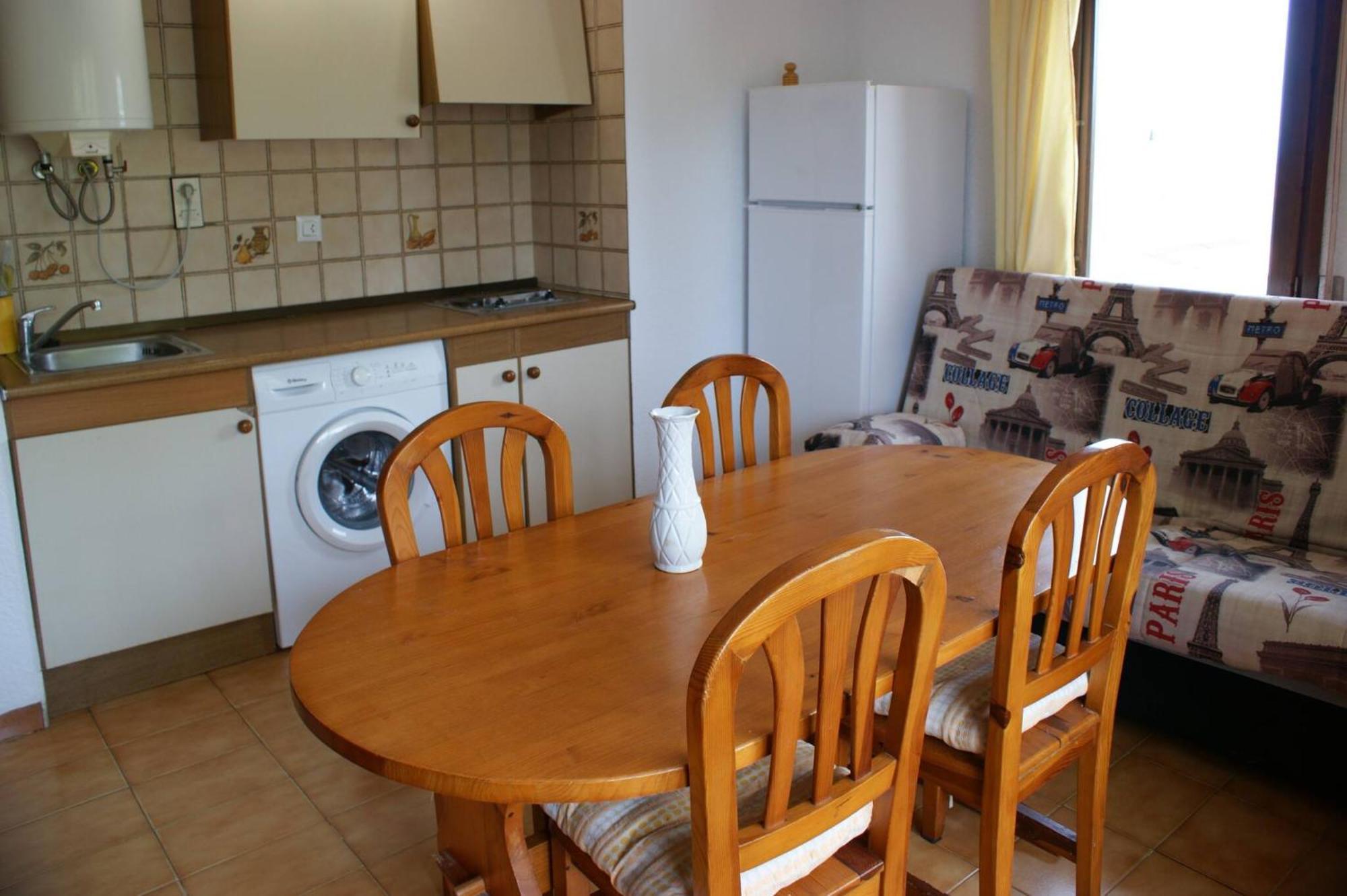 Apartamento En Roses Parking Y Piscina Comunitaria Dış mekan fotoğraf